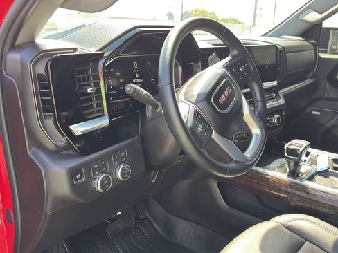 Used 2026 GMC Sierra 1500 Elevation w/ Elevation Premium Package AWD/4WD image 14