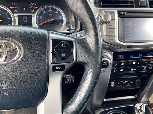 Used 2018 Toyota 4Runner Limited AWD/4WD image 18