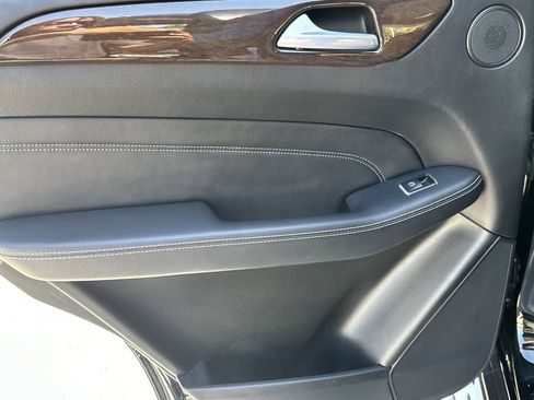 Used 2014 Mercedes-Benz ML 350 2WD image 21