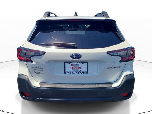 Certified 2024 Subaru Outback Premium w/ Popular Package #1A AWD/4WD image 5