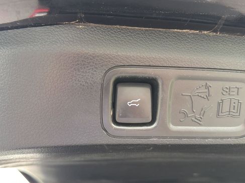 Used 2019 Ford Expedition Limited w/ Special Edition Package AWD/4WD image 38