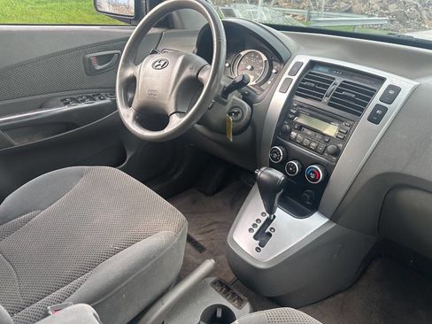 Used 2007 Hyundai Tucson SE image 14