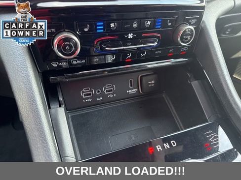 Used 2023 Jeep Grand Cherokee Overland w/ Luxury Tech Group IV image 8