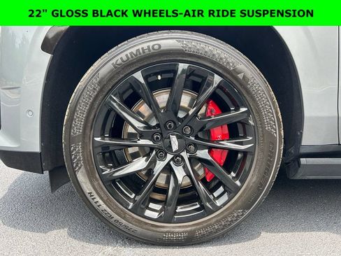 Used 2023 Cadillac Escalade ESV Sport Platinum w/ LPO, ONYX Package AWD/4WD image 2