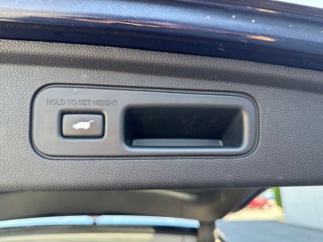 Used 2023 Honda Odyssey Elite image 10