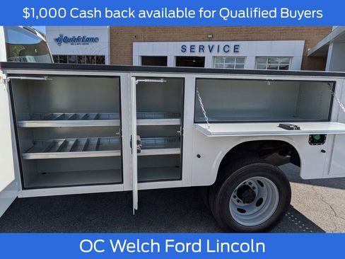 New 2026 Ford F550 4x4 Regular Cab Super Duty w/ XL Chrome Package image 9