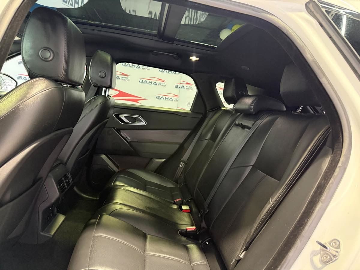 Used 2025 Land Rover Range Rover Velar Dynamic SE AWD/4WD image 43