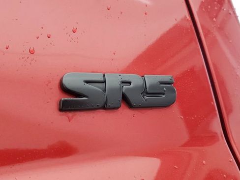 Used 2021 Toyota Tundra SR5 w/ SR5 Upgrade Package RWD image 12