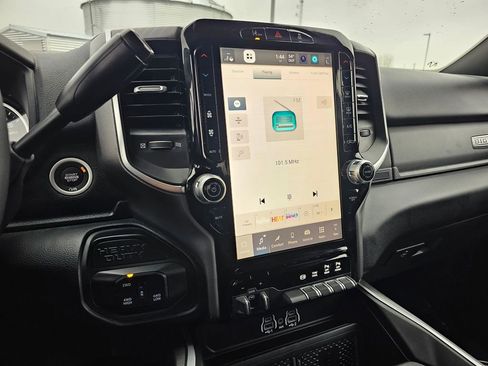 New 2025 RAM 3500 Big Horn AWD/4WD image 19