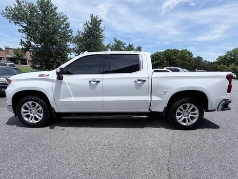 Used 2023 Chevrolet Silverado 1500 LTZ w/ LTZ Convenience Package II AWD/4WD image 5