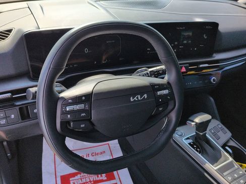 Used 2026 Kia Sportage X-Line w/ X-Line Technology Package AWD/4WD image 9