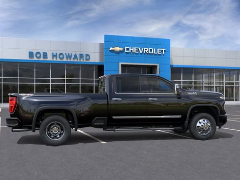 New 2026 Chevrolet Silverado 3500 High Country w/ High Country Premium Package AWD/4WD image 5