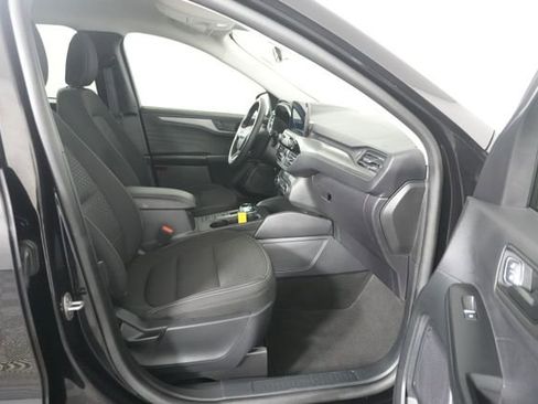 Certified 2025 Ford Escape Active AWD/4WD image 23