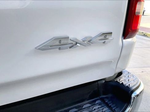 Used 2024 RAM 1500 Limited image 7
