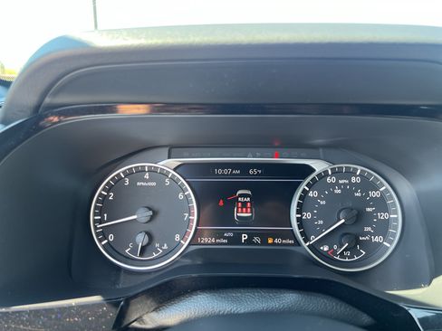 Used 2025 Nissan Pathfinder Rock Creek AWD/4WD image 12