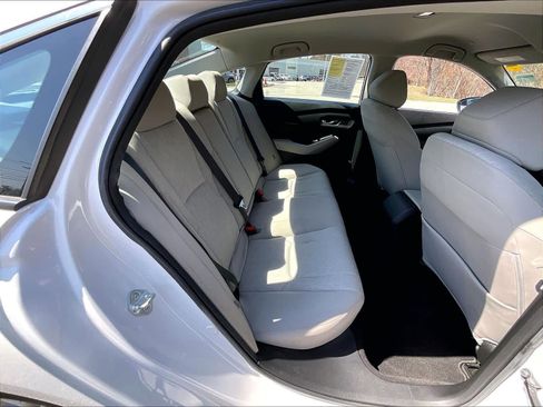 Used 2023 Honda Accord LX image 16