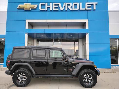 Used 2018 Jeep Wrangler Unlimited Rubicon image 34