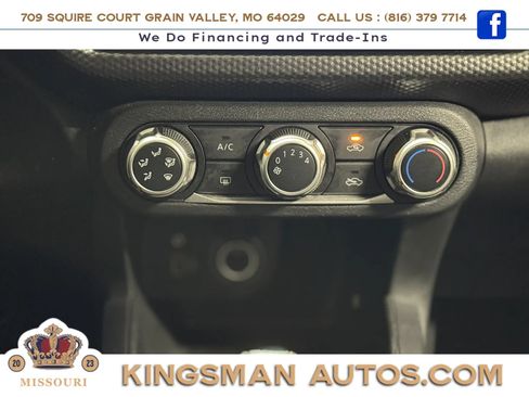 Used 2020 Nissan Kicks S FWD image 21