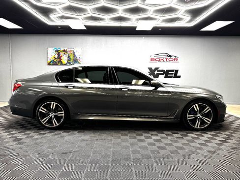 Used 2016 BMW 750i image 15