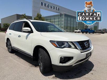 Used 2017 Nissan Pathfinder Platinum w/ Cargo Package