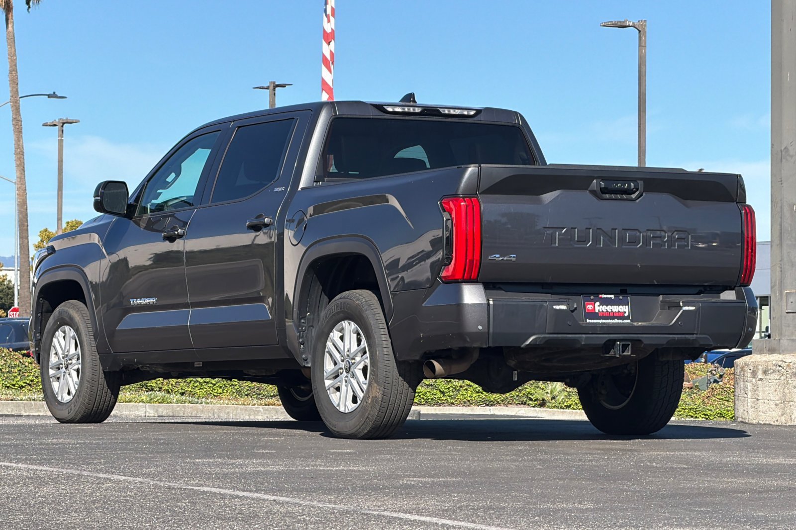 Used 2023 Toyota Tundra SR5 w/ SR5 Premium Package AWD/4WD image 6