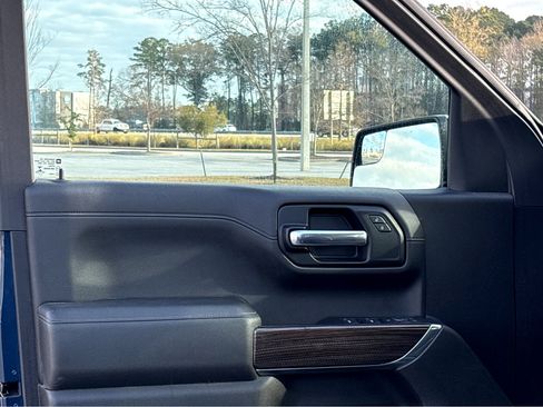 Used 2019 Chevrolet Silverado 1500 LT w/ All-Star Edition image 10