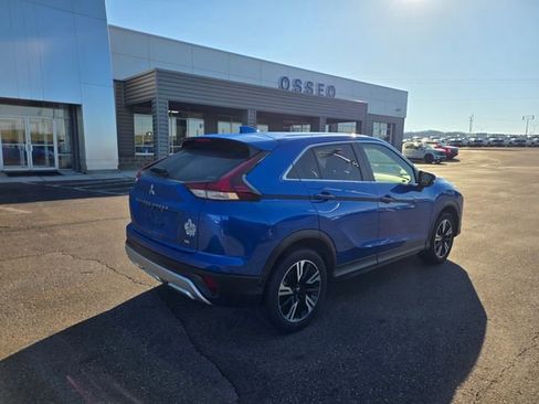 Used 2023 Mitsubishi Eclipse Cross SE image 5