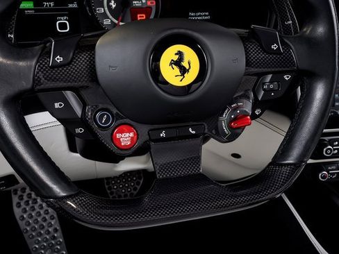 Certified 2019 Ferrari Portofino image 35