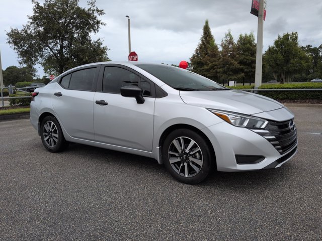 Used 2024 Nissan Versa S w/ S Plus Package FWD image 3