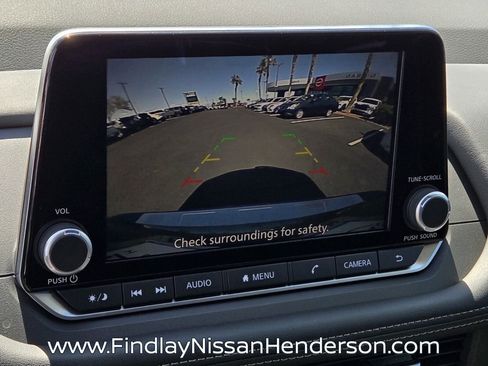 Used 2026 Nissan Rogue SV image 27