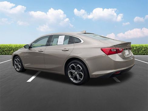 Used 2024 Chevrolet Malibu LT image 6