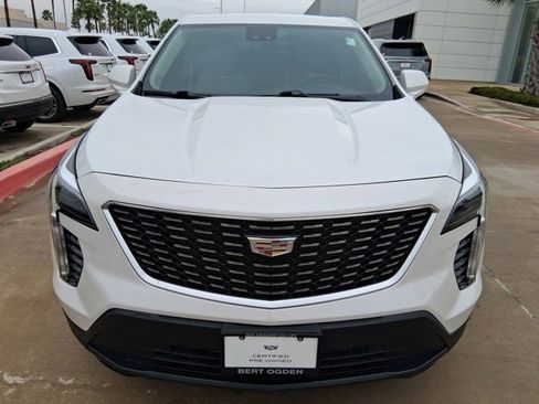 Used 2023 Cadillac XT4 Luxury image 2