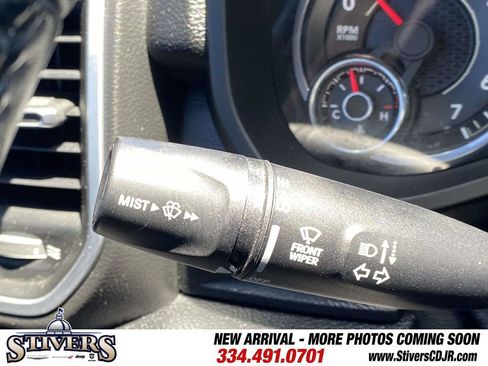 Used 2021 RAM 1500 Big Horn RWD image 33