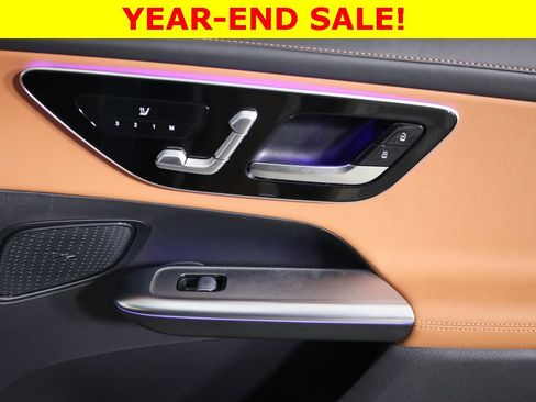 Certified 2025 Mercedes-Benz GLC 300 4MATIC image 47