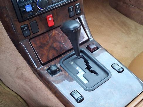 Used 1993 Mercedes-Benz 300 SL image 12