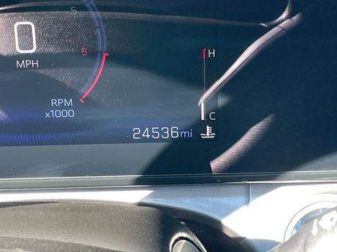 Used 2025 Chevrolet Trax LT image 45