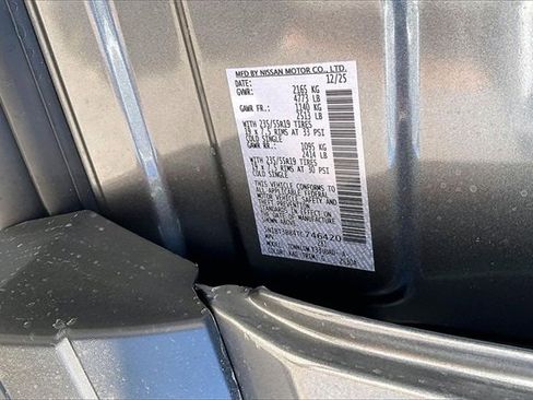 New 2026 Nissan Rogue SV image 8