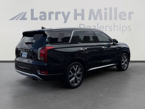 Used 2022 Hyundai Palisade Limited FWD image 5