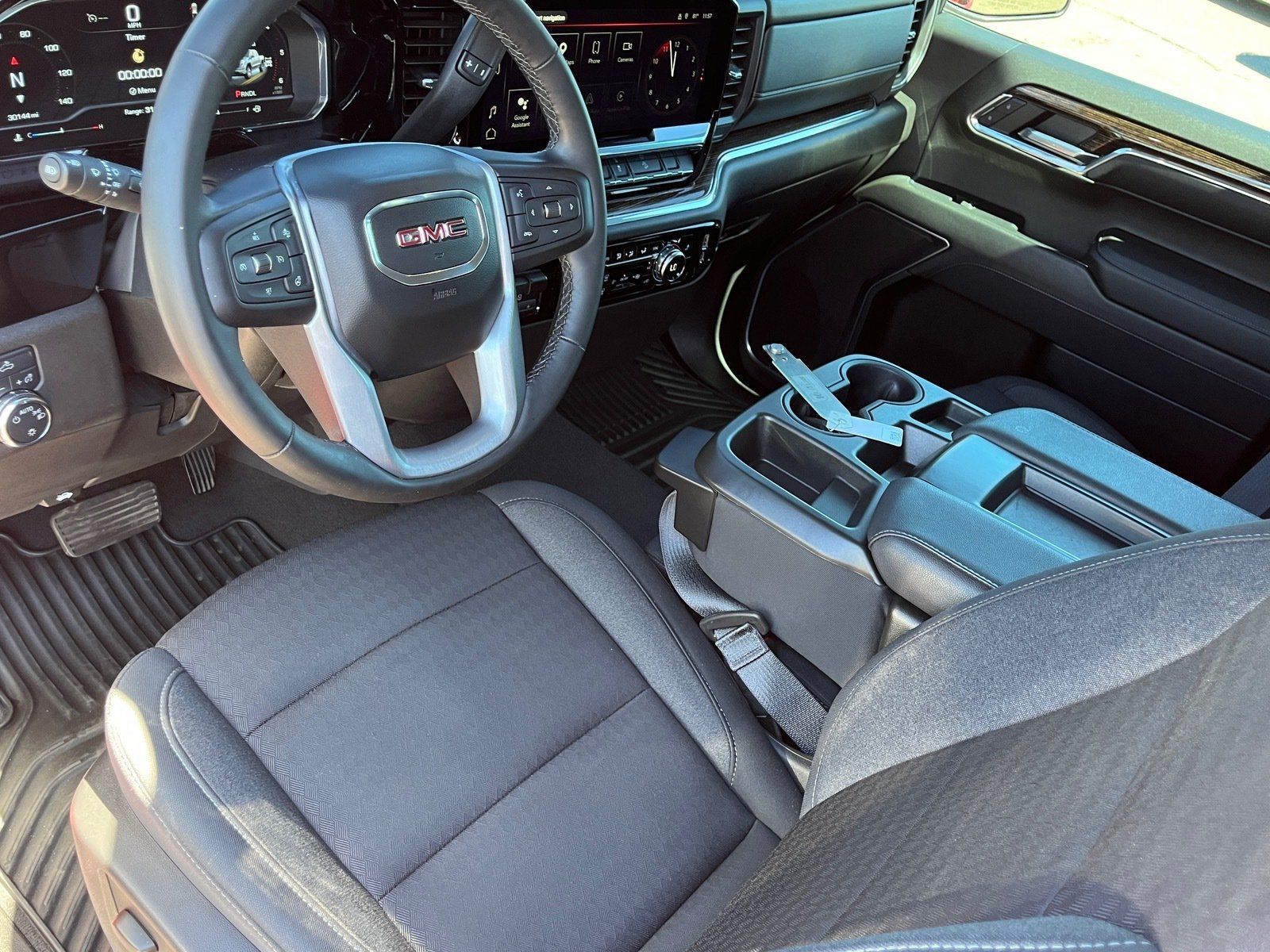 Used 2023 GMC Sierra 1500 SLE w/ X31 Off-Road Package AWD/4WD image 16