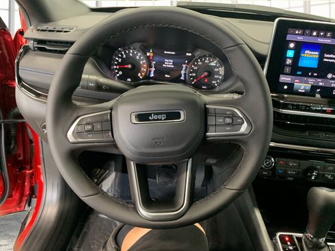 New 2026 Jeep Compass Latitude AWD/4WD image 16