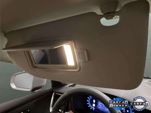 Used 2025 Volvo V60 B5 Cross Country Plus image 58