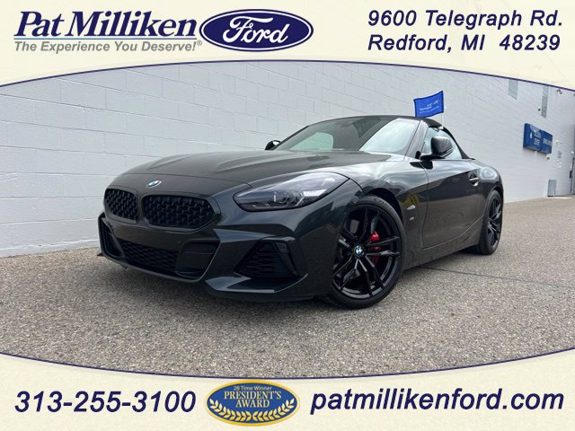 Used 2022 BMW Z4 M40i RWD image 1