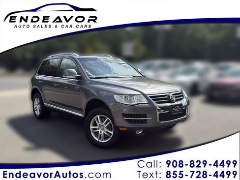 Used 2008 Volkswagen Touareg V6 AWD/4WD image 1