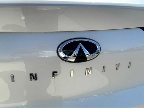 Used 2023 INFINITI QX55 Luxe w/ Cargo Package image 32