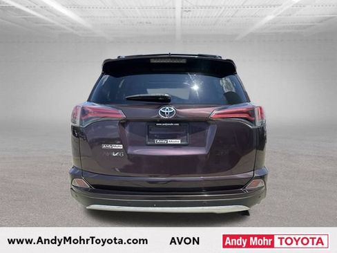 Used 2018 Toyota RAV4 XLE FWD image 7