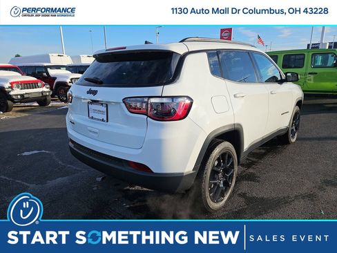 New 2026 Jeep Compass Latitude image 7