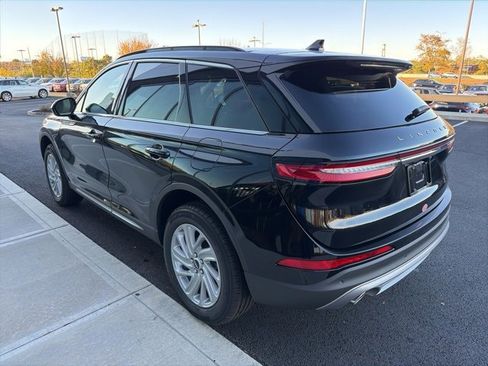 New 2026 Lincoln Corsair Premiere image 5