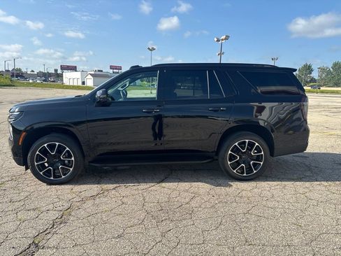 Used 2025 Chevrolet Tahoe RST w/ Comfort Package AWD/4WD image 4