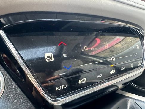 Used 2017 Honda HR-V EX image 20