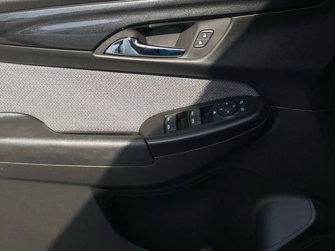 Used 2025 Chevrolet TrailBlazer LT image 21